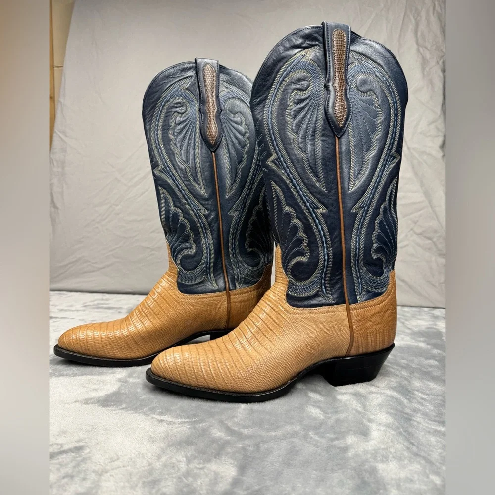 Vintage Larry Mahan Tan and Navy Cowboy Boots - Picture 5 of 11